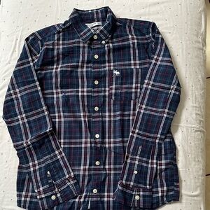 Abercrombie Kids Boys Navy and Red Plaid Button Down Shirt in Size 15/16